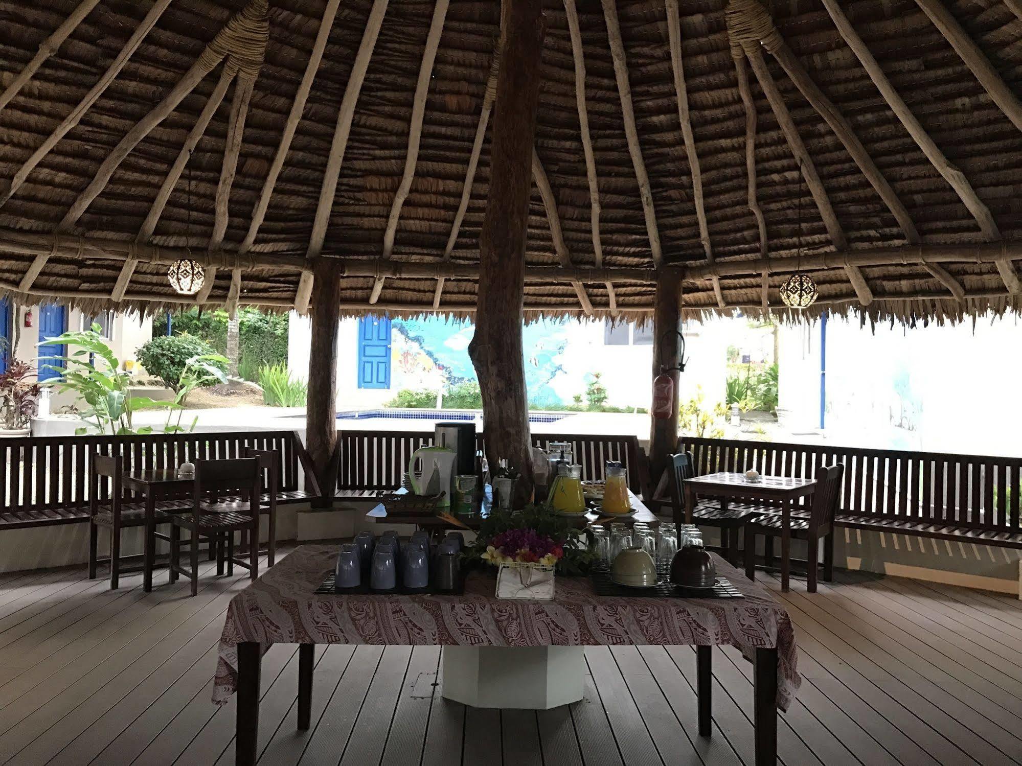 Vanuatu Holiday Hotel Port-Vila Extérieur photo